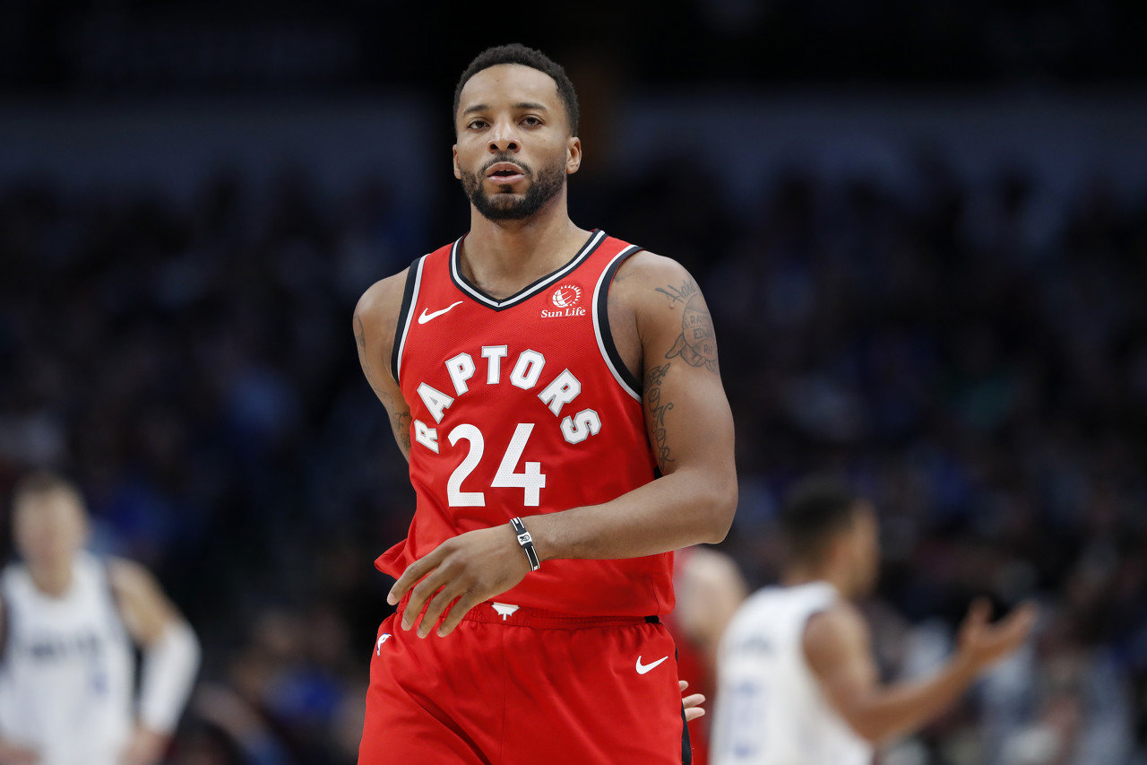 它超越了简 它超越了简