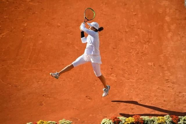 不仅仅是对 不仅仅是对