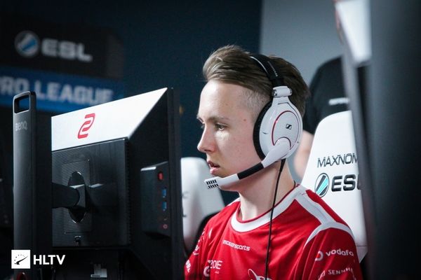 中游球队则 中游球队则